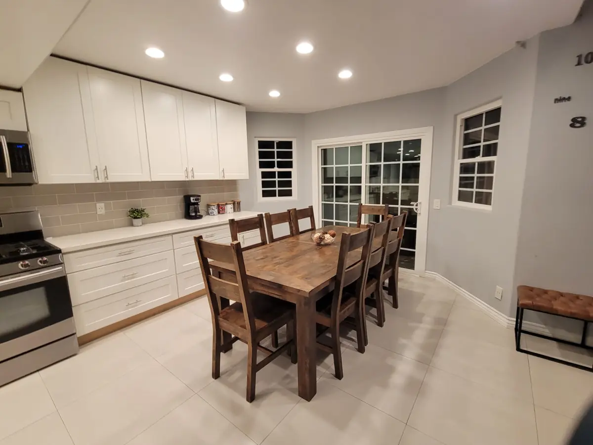 Kitchen and dining area after a house cleaning in Santa Ana